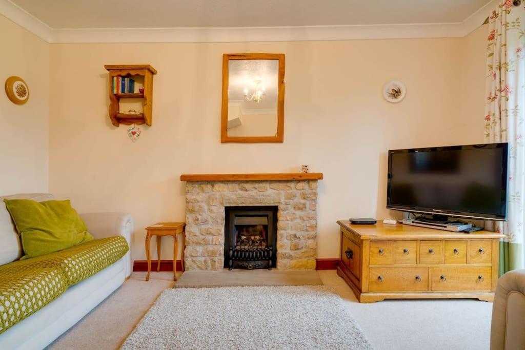 Barley Cottage Whittington  외부 사진
