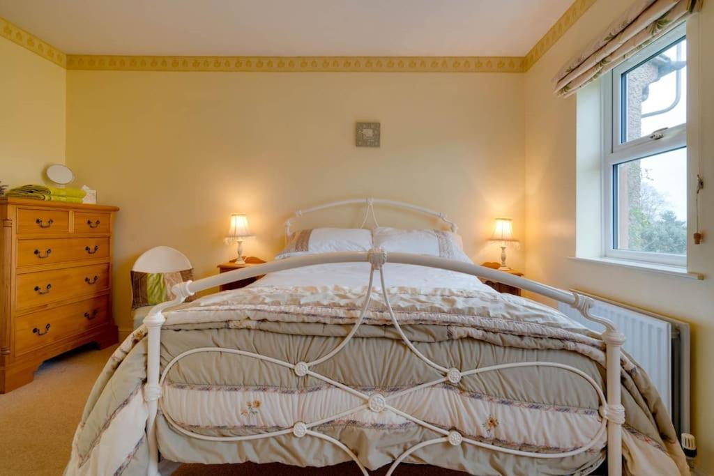 Barley Cottage Whittington  외부 사진